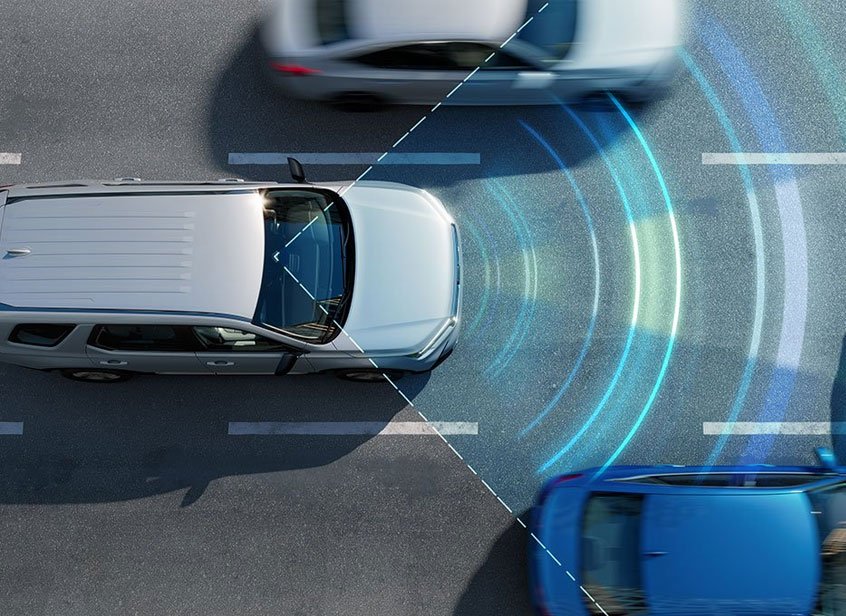 ACC,Control Automático de Crucero Adaptable con Seguimiento de Baja Velocidad