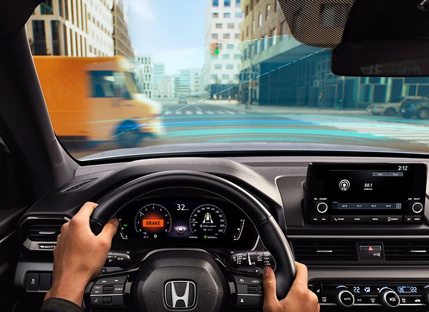 CMBS,Sistema de Frenado con Mitigación de Choque